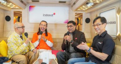 Dave Hendrik dan Iwet Ramadhan Pecahkan Rekor MURI Livestream TikTok 11 Jam Nonstop di Jalur Mudik