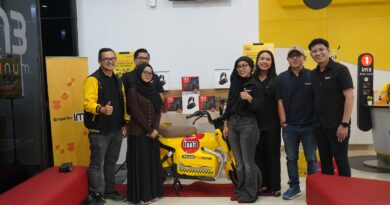 Program “IM3 Pasti Simpel” Disambut Antusias, Pelanggan Sumatra Bawa Pulang Motor Listrik